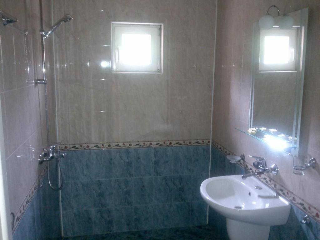 Villa Nanevi Teteven Quarto foto